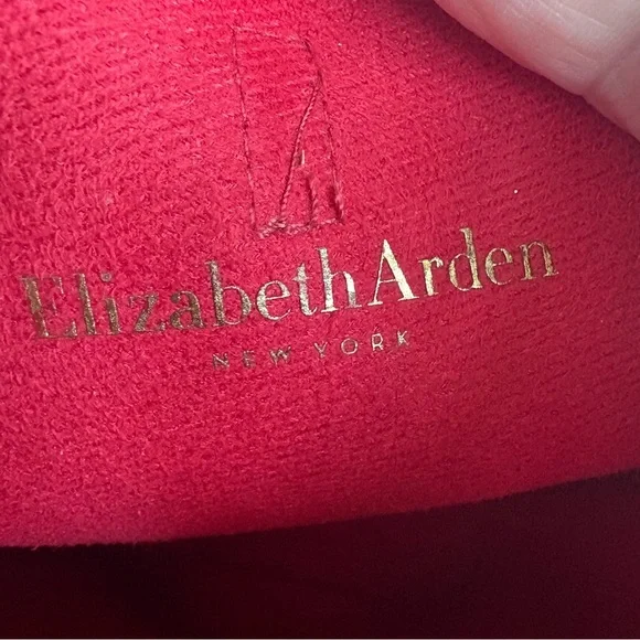 Elizabeth Arden Sleek Red Leather-Look Bucket Tote INV25/486 - Picture 9 of 12